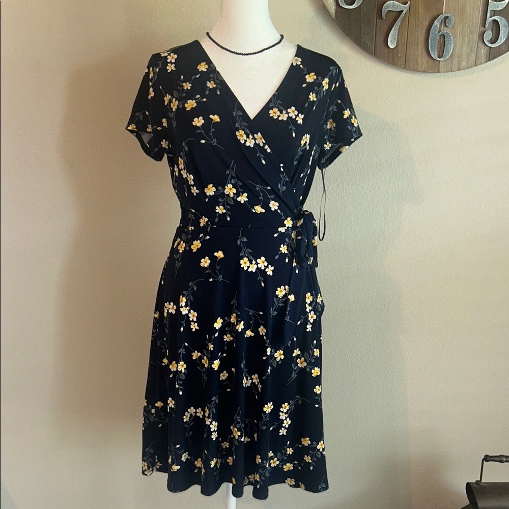 Kaileigh Black and Yellow Floral Mini Dress